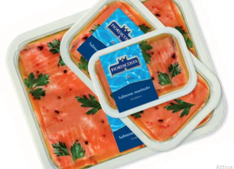 Salmone marinato in olio di semi vaschetta 1 kg Fiordicosta