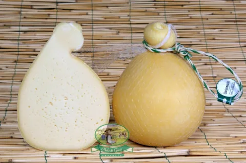 Caciocavallo occhiato Perla dei Greci