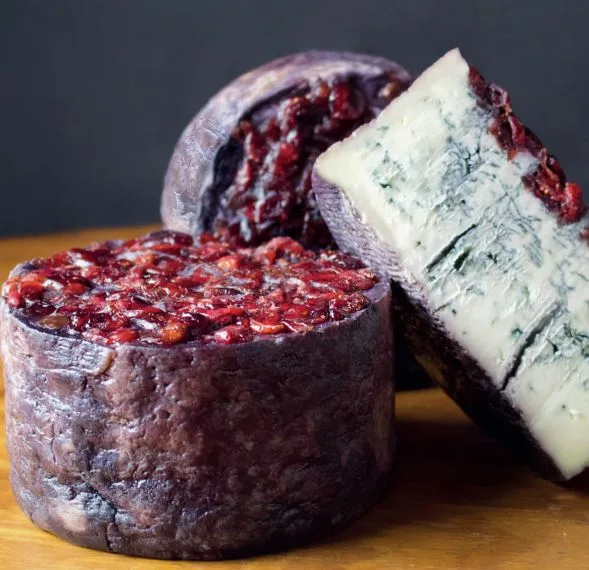 Selva formaggio erborinato ai mirtilli Alta Mangiuria