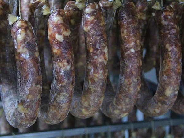 Salsiccione scamosciato piccante 100% carne nazionale Salumi Gola