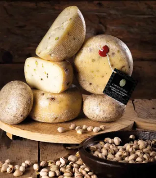 Il Frastuchino Pecorino con pistacchio di Bronte Roccatoscana