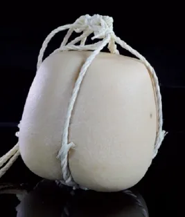 Provolone Antico Intero Mir