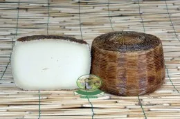 Caciocavallo Affumicato Perla dei Greci