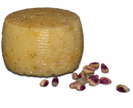 Caciotta di bufala al pistacchio Ponte Molinello