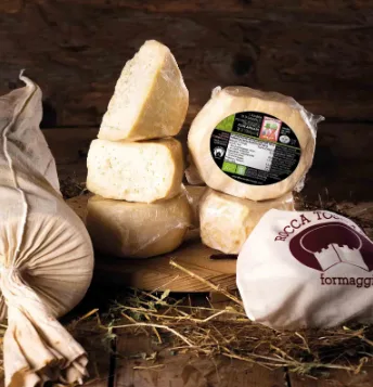 L'Ambra di Talamello Pecorino stagionato in fossa Roccatoscana